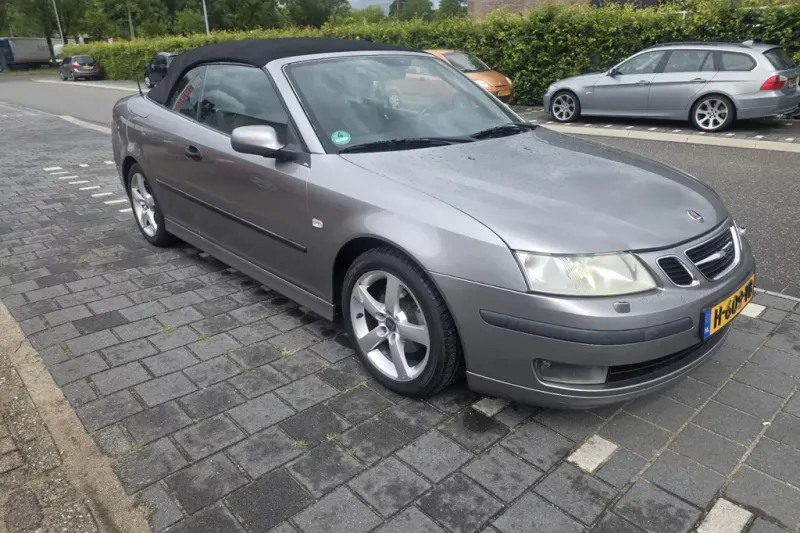 Saab 9-3 (2004)