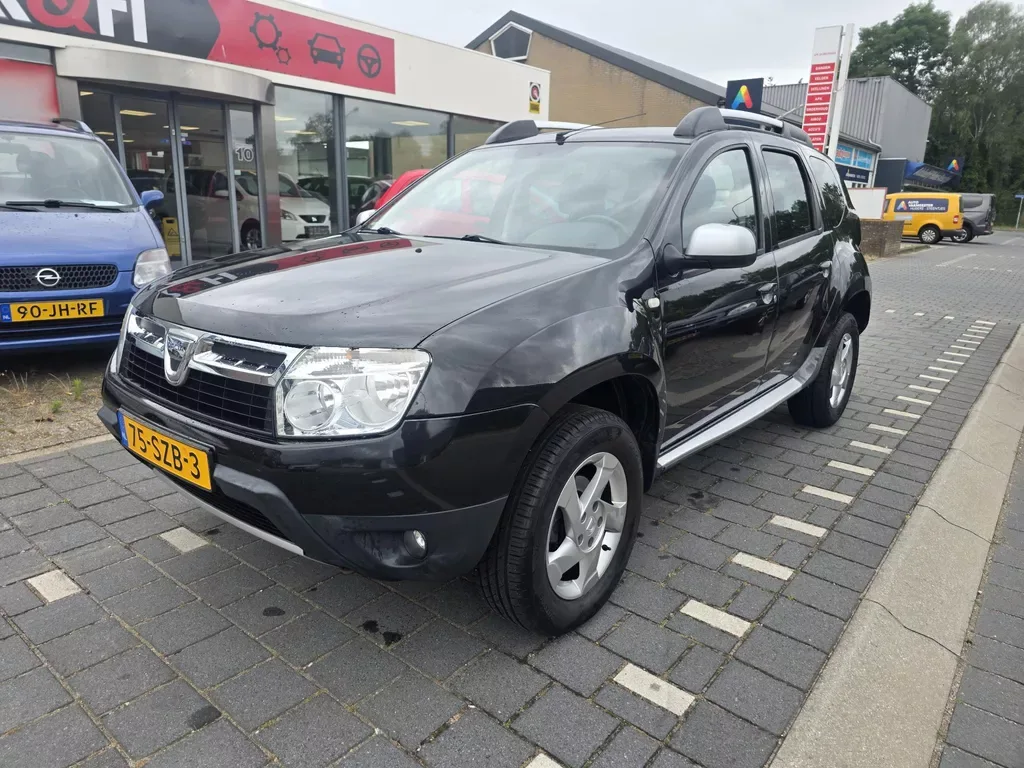 Dacia Duster (2012) — foto 1