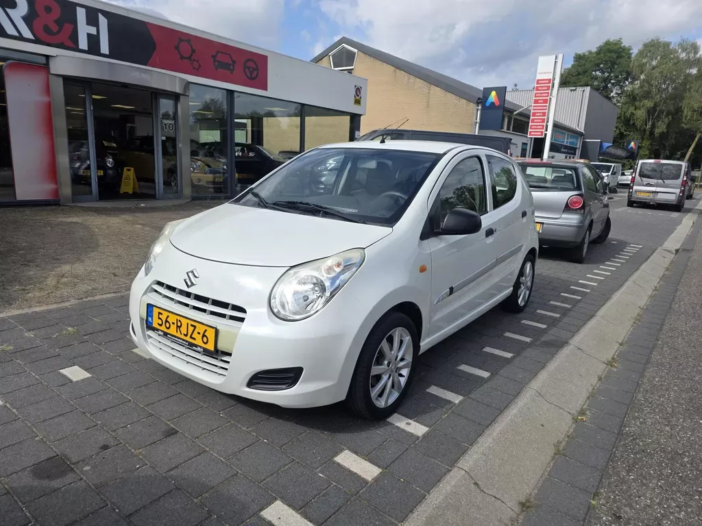 Suzuki Alto (2011) — foto 1