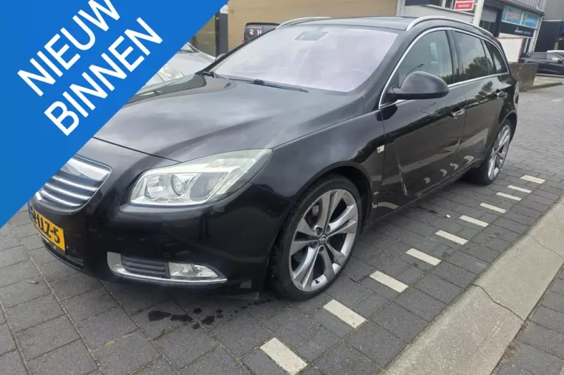 Opel Insignia (2010)