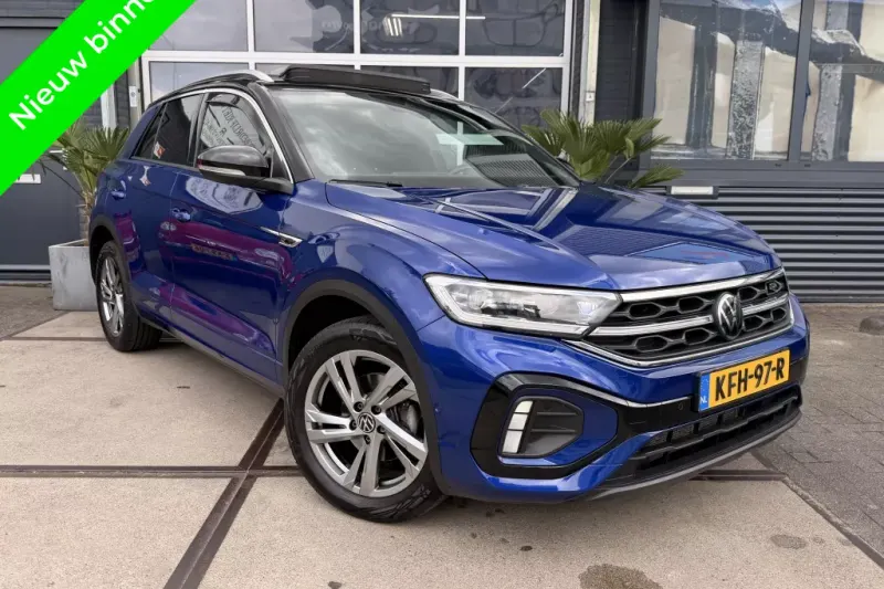 Volkswagen T-Roc (2023)