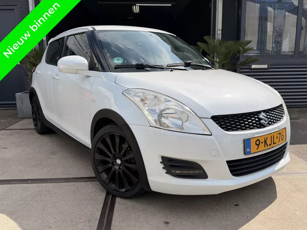 Suzuki Swift (2013) — foto 1