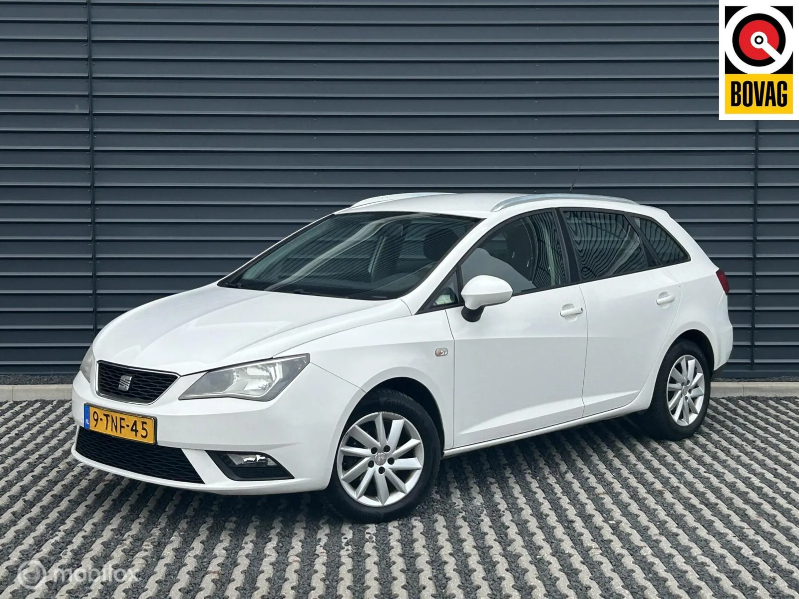 SEAT Ibiza (2013) — foto 1