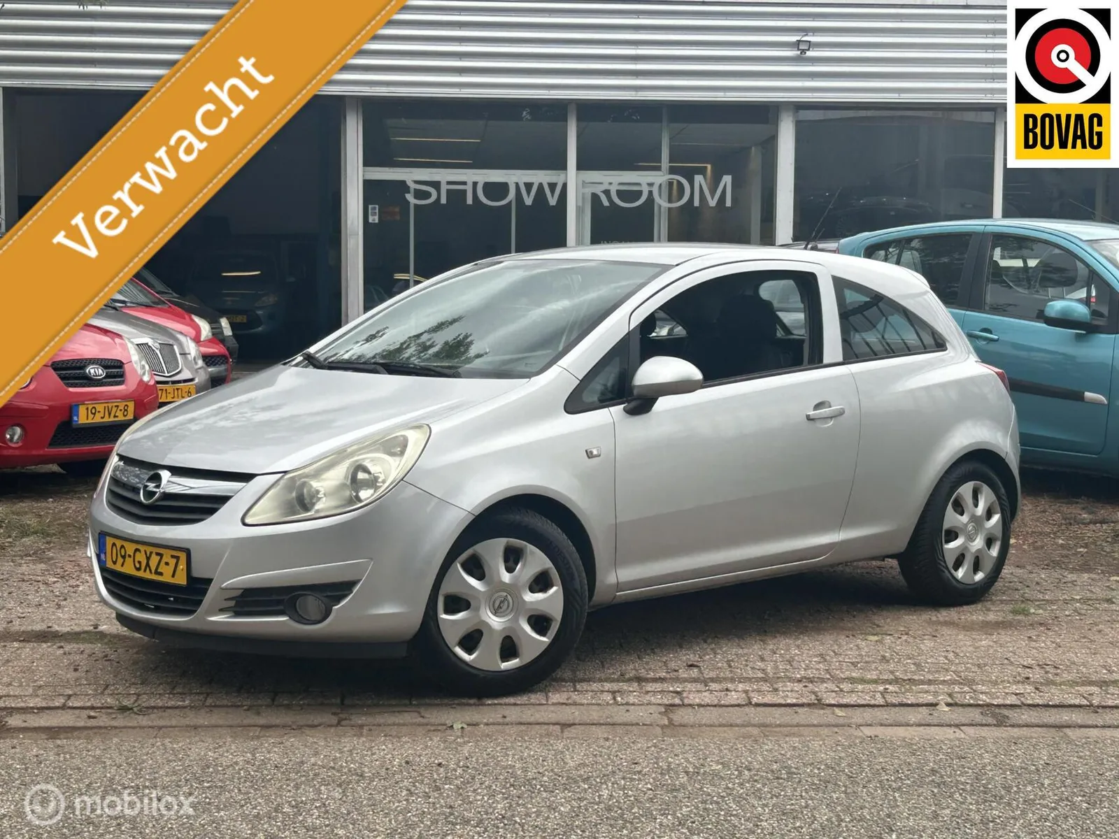 Opel Corsa (2008) — foto 1
