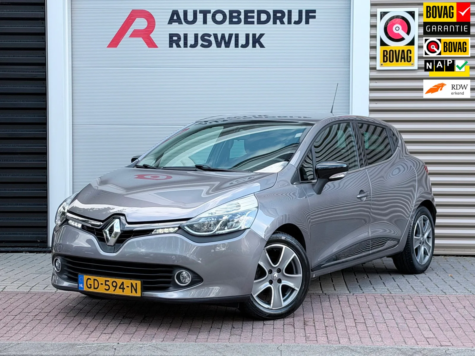Renault <img (2015) — foto 1
