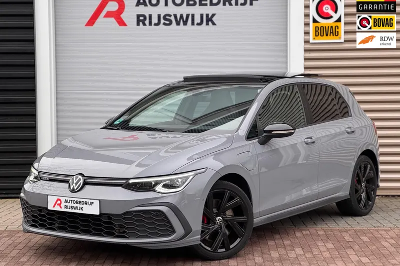 Volkswagen Golf (2022)