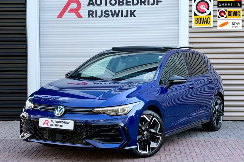 Volkswagen Golf (2025)