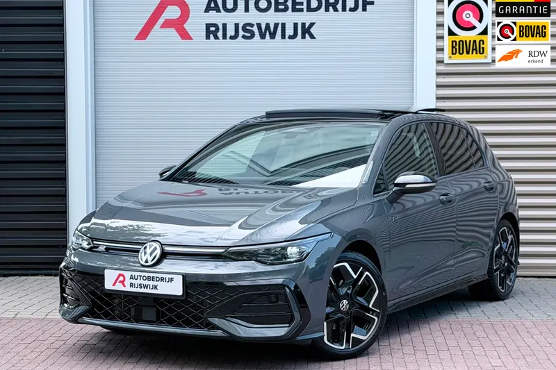 Volkswagen Golf (2025)