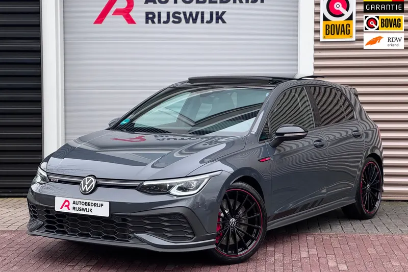 Volkswagen Golf (2023)