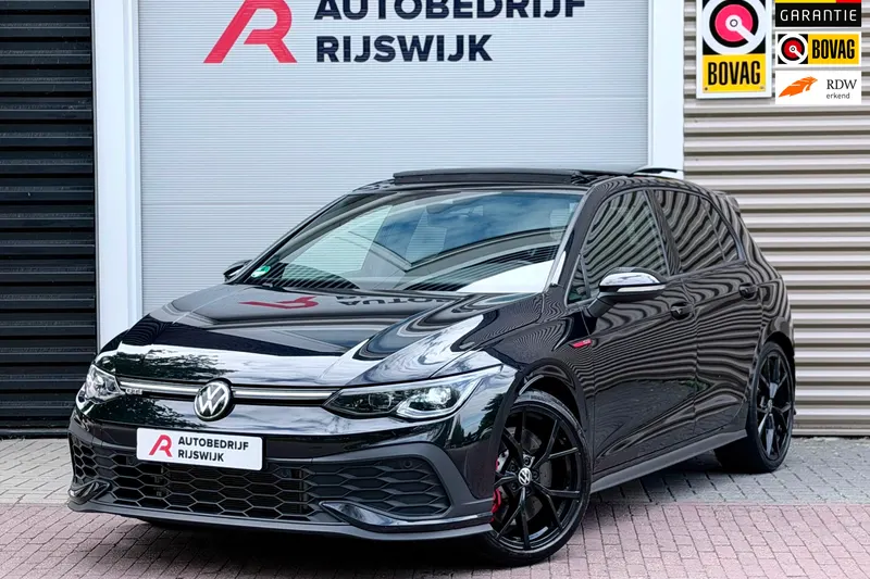 Volkswagen Golf (2022)
