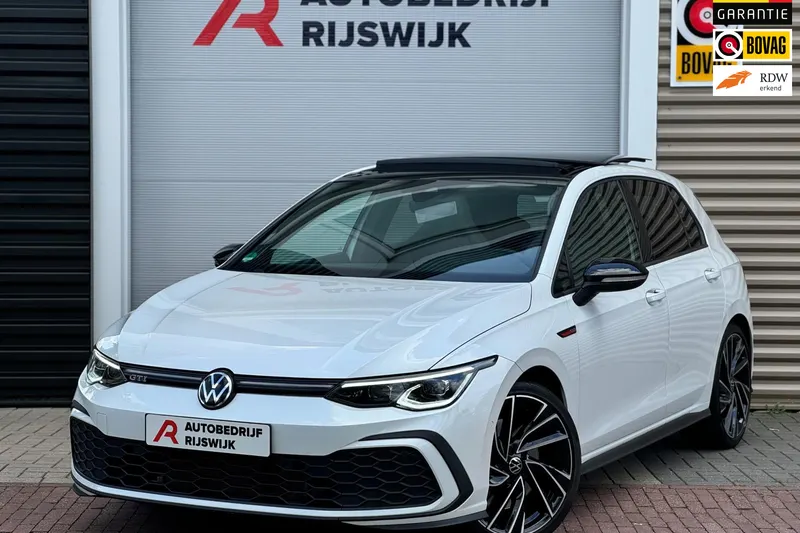 Volkswagen Golf (2022)