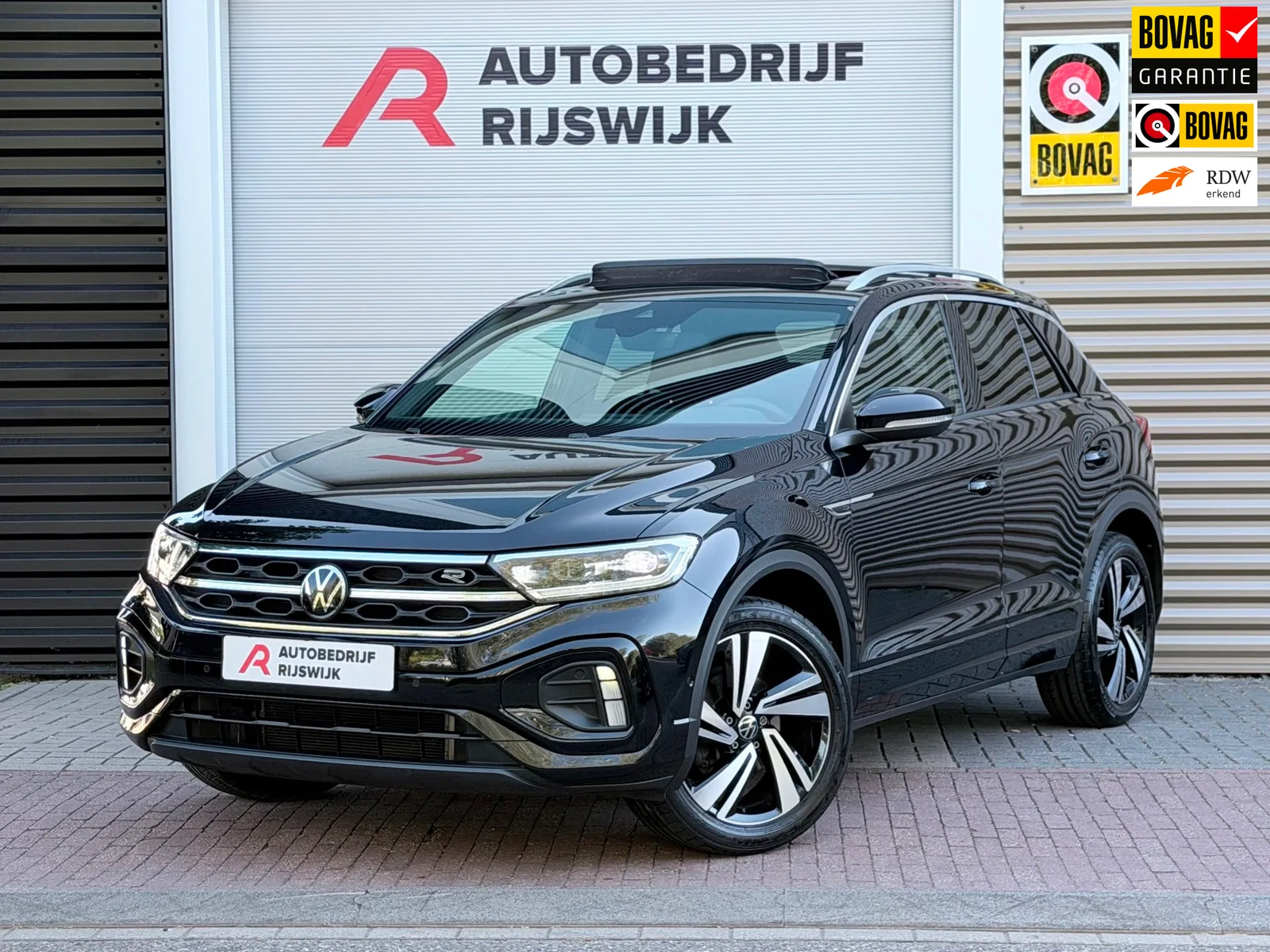 Volkswagen T-Roc (2022) — foto 1