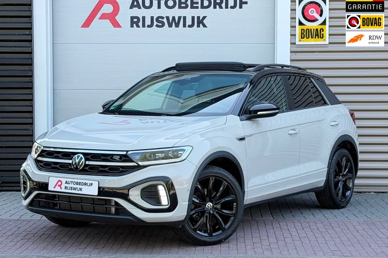 Volkswagen T-Roc (2023)