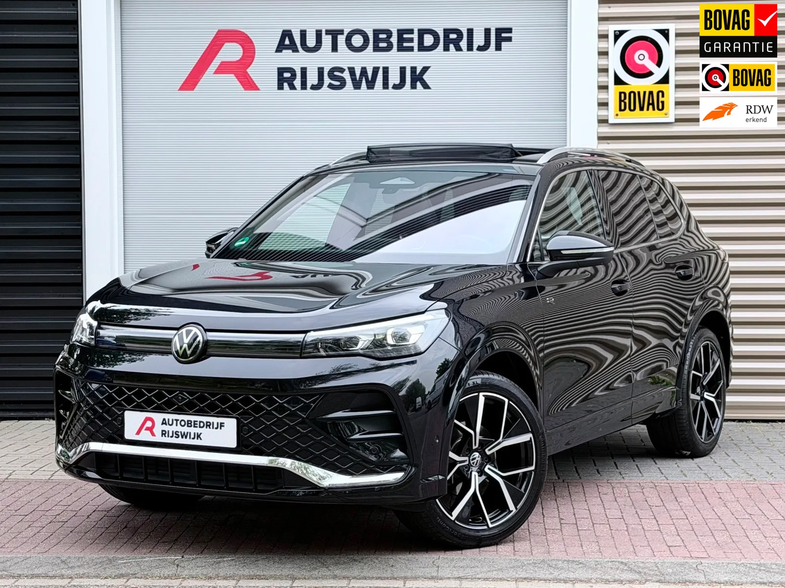 Volkswagen Tiguan (2024) — foto 1