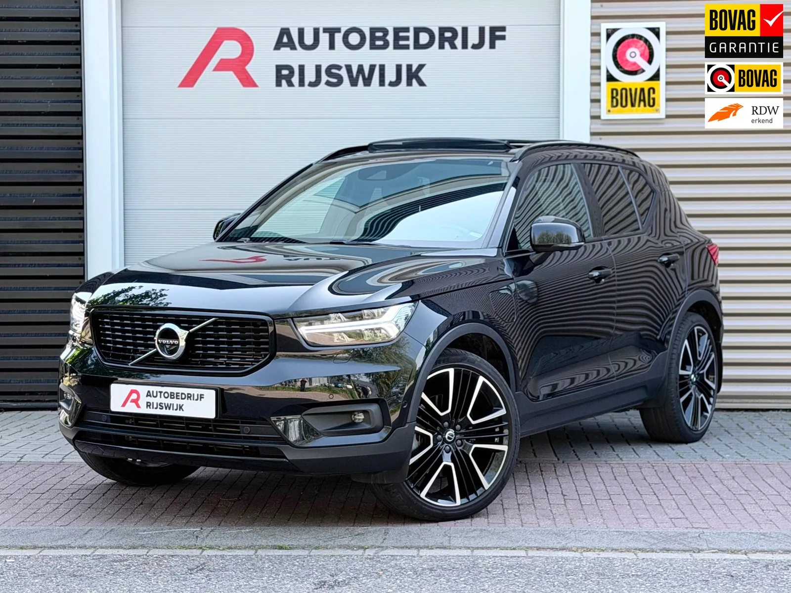 Volvo XC40 (2022) — foto 1