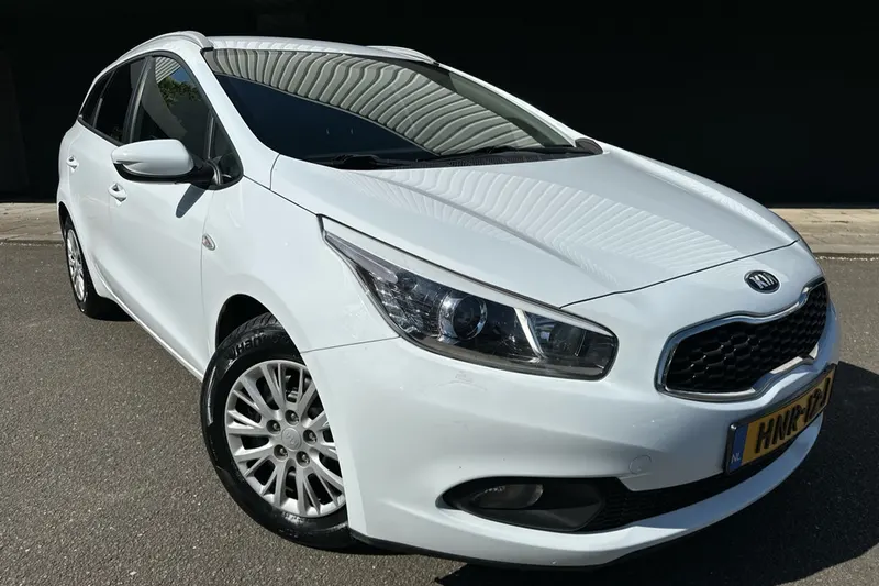 Kia Cee'd (2013)