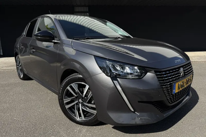 Peugeot 208 (2024)