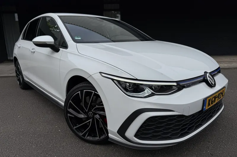 Volkswagen Golf (2021)