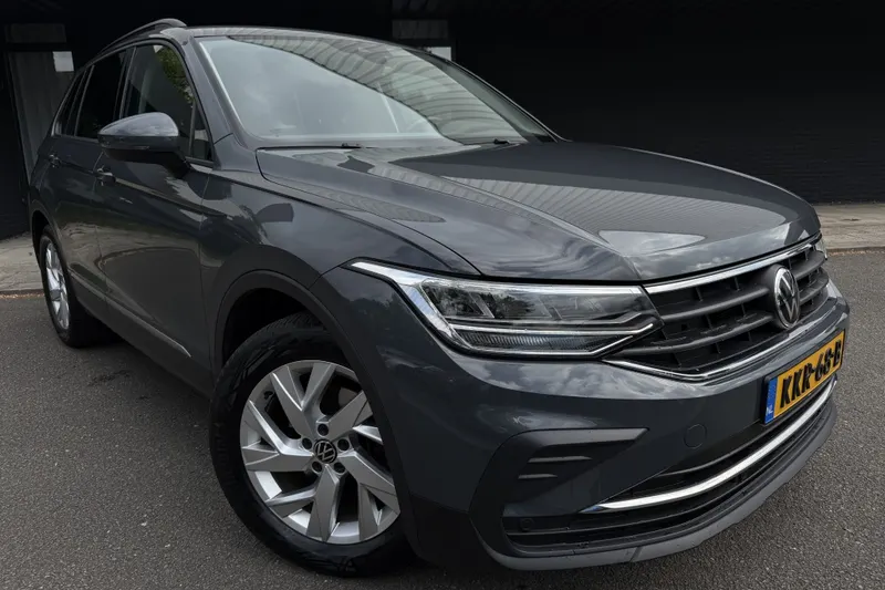 Volkswagen Tiguan (2021)