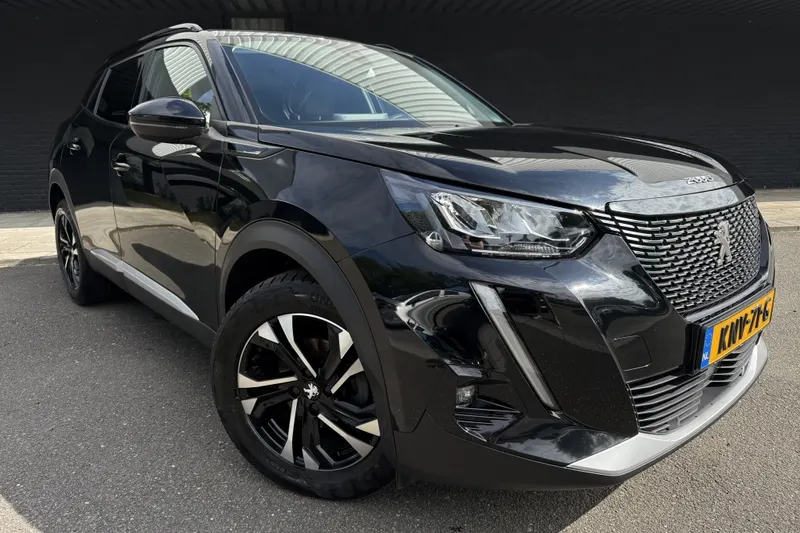 Peugeot 2008 (2021)