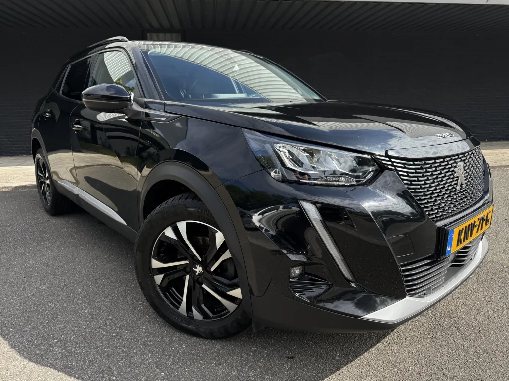 Peugeot 2008 (2021) — foto 1