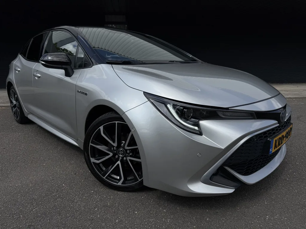 Toyota Corolla (2019) — foto 1
