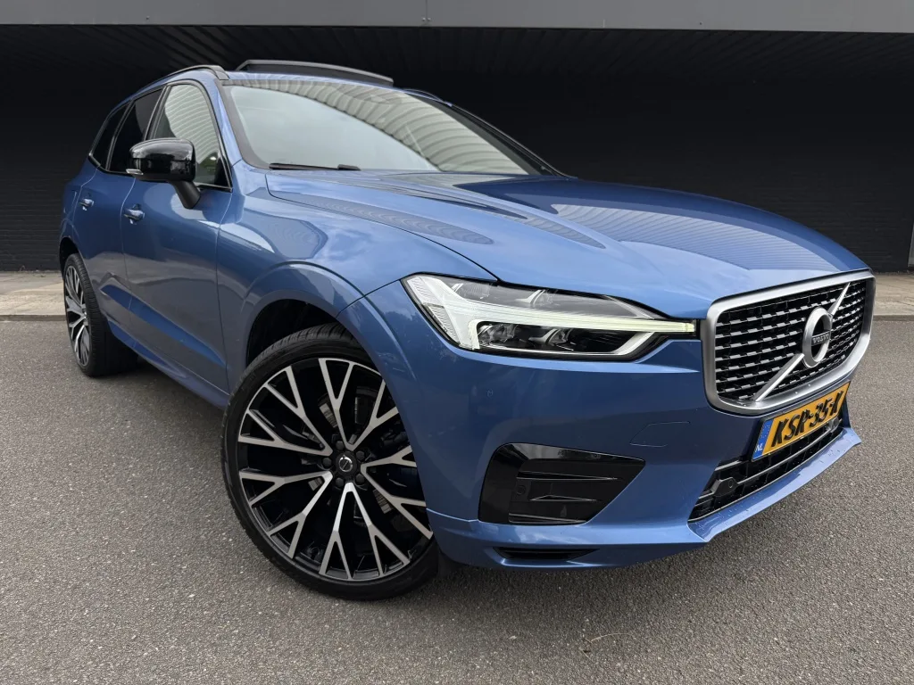 Volvo XC60 (2019) — foto 1