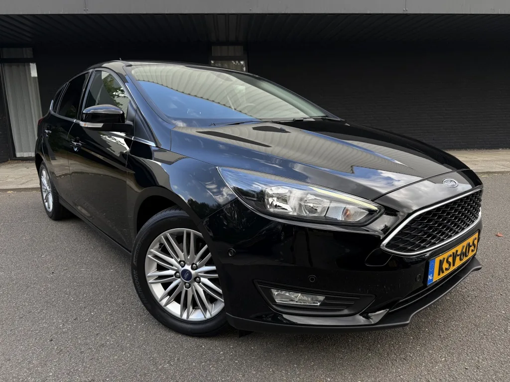 Ford Focus (2018) — foto 1