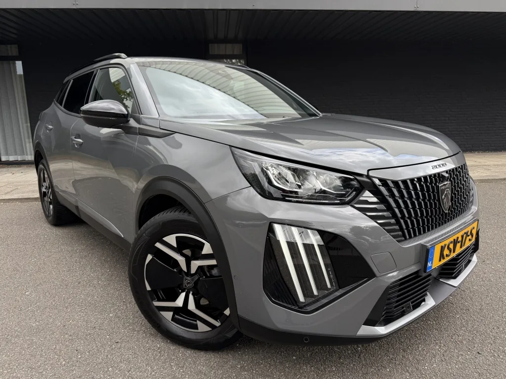 Peugeot 2008 (2025) — foto 1