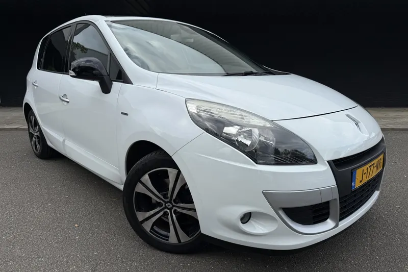 Renault Scénic (2011)