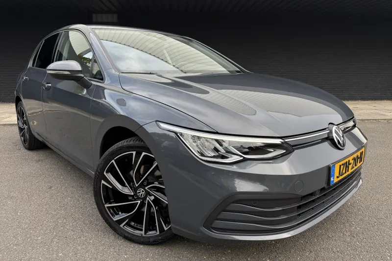 Volkswagen Golf (2020)