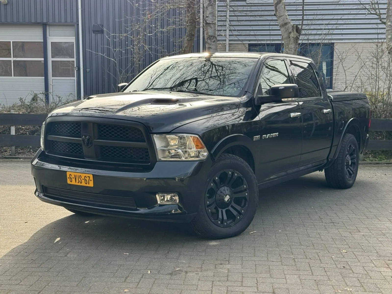 Dodge Ram1500 (2010) — foto 1