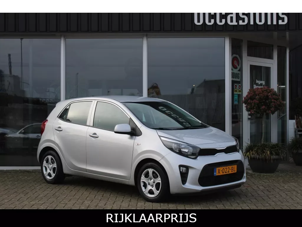 Kia Picanto (2023) — foto 1