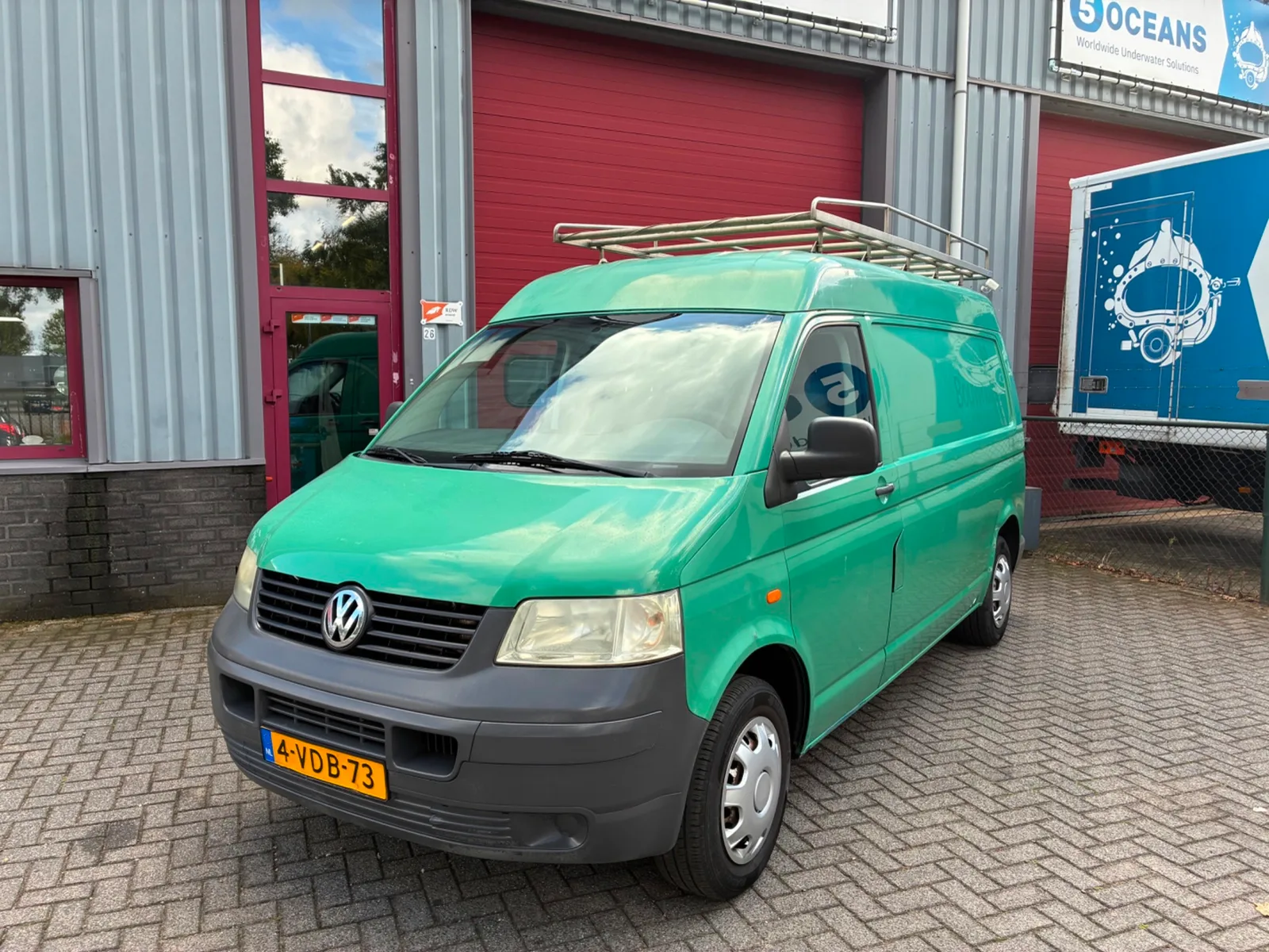 Volkswagen Transporter (2009) — foto 1