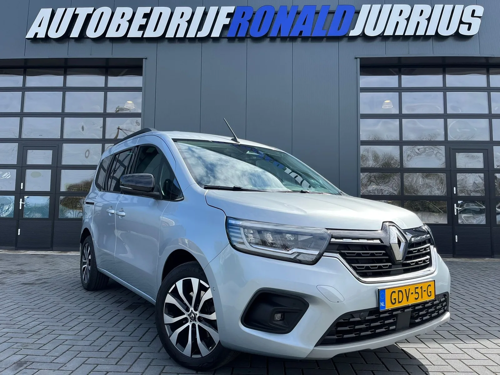 Renault Kangoo (2023) — foto 1