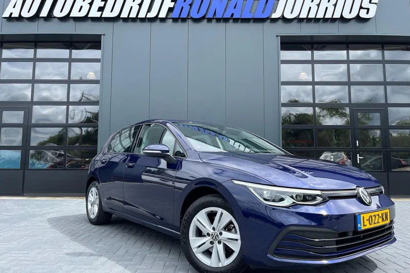 Volkswagen Golf (2021)