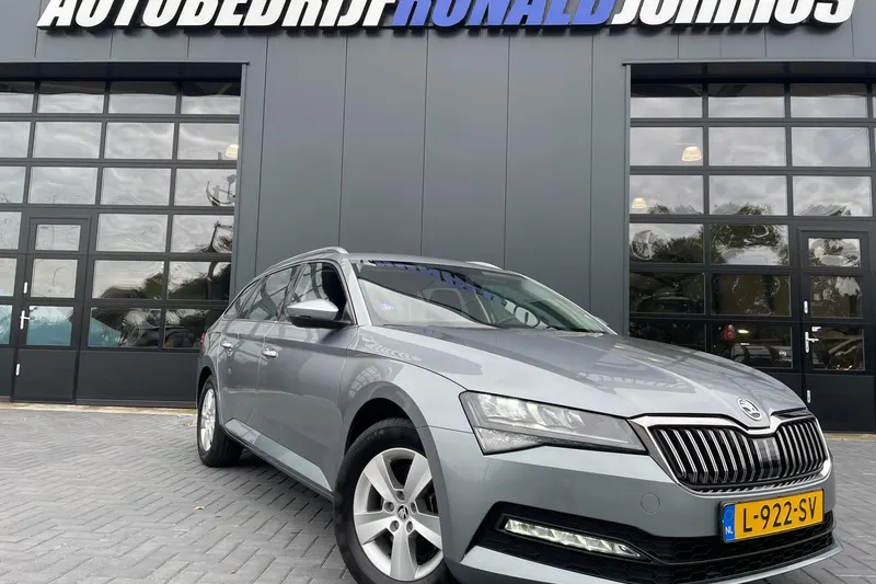Škoda Superb (2021)