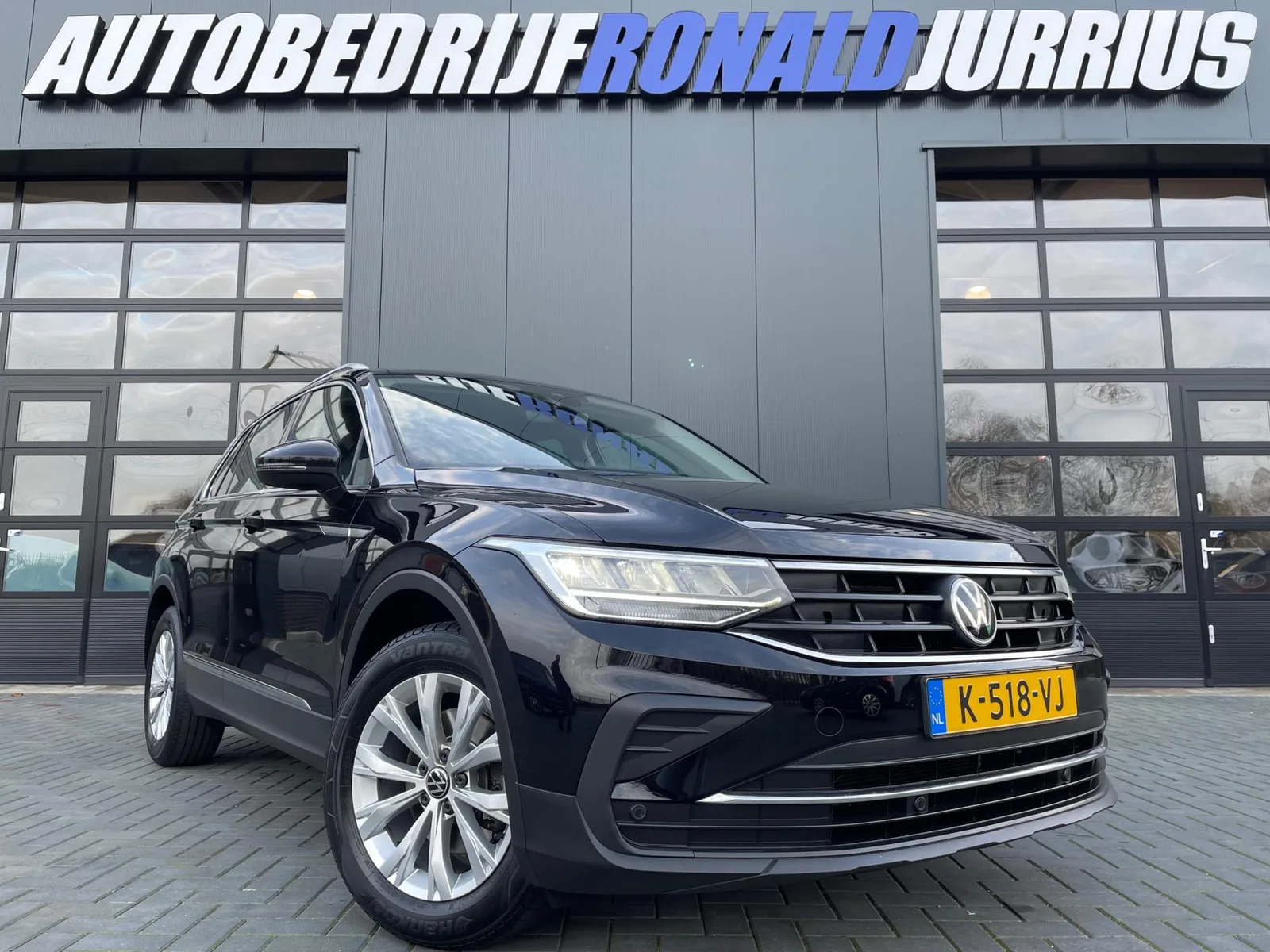 Volkswagen Tiguan (2021) — foto 1