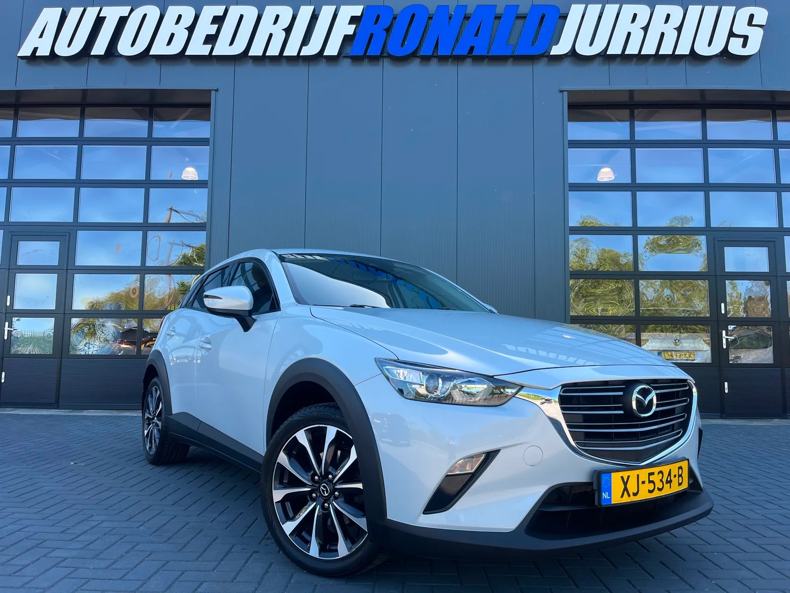 Mazda CX-3 (2019) — foto 1