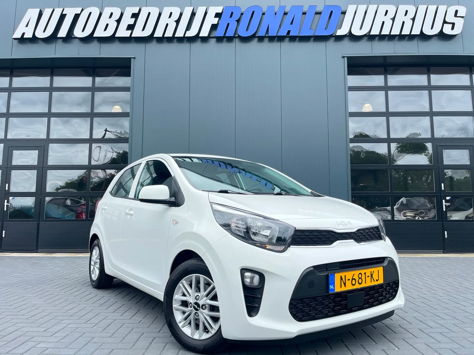 Kia Picanto (2021) — foto 1