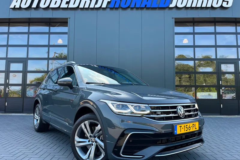Volkswagen Tiguan (2023)