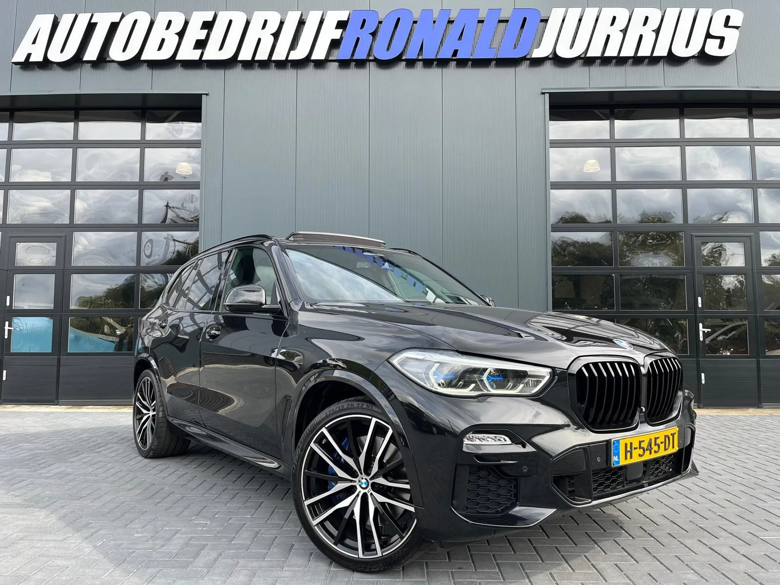 BMW X5 (2020) — foto 1