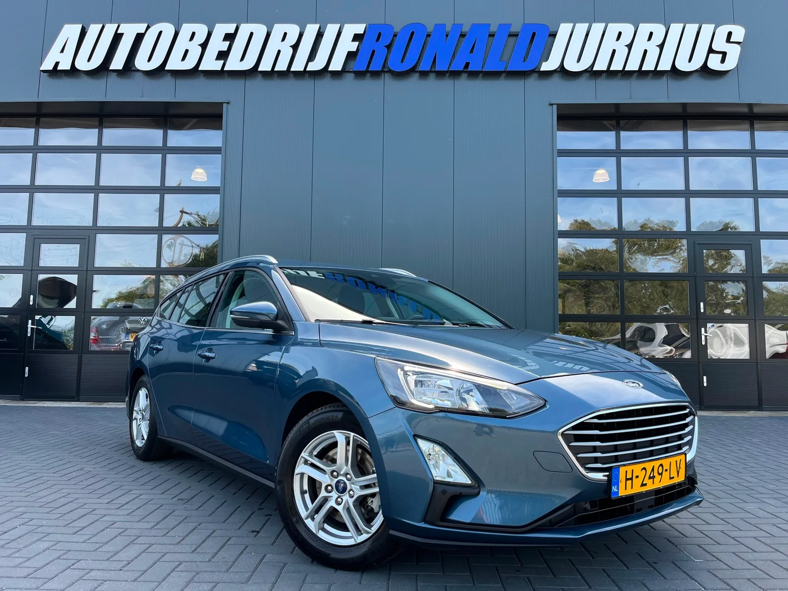 Ford Focus (2020) — foto 1