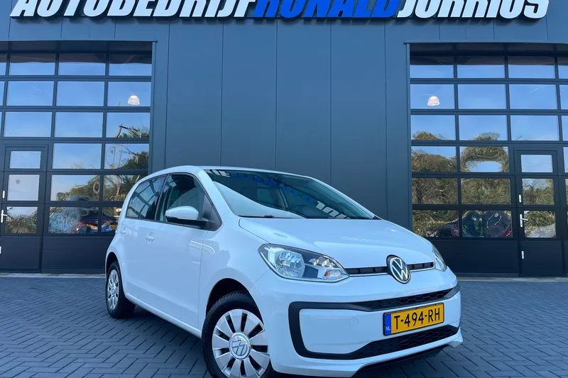 Volkswagen Up! (2023)