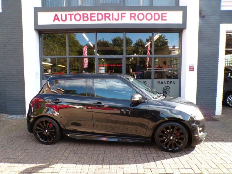 Suzuki Swift (2015) — foto 1