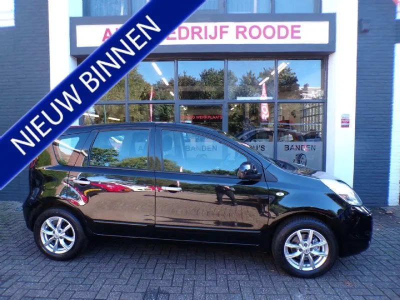 Nissan Note (2011) — foto 1