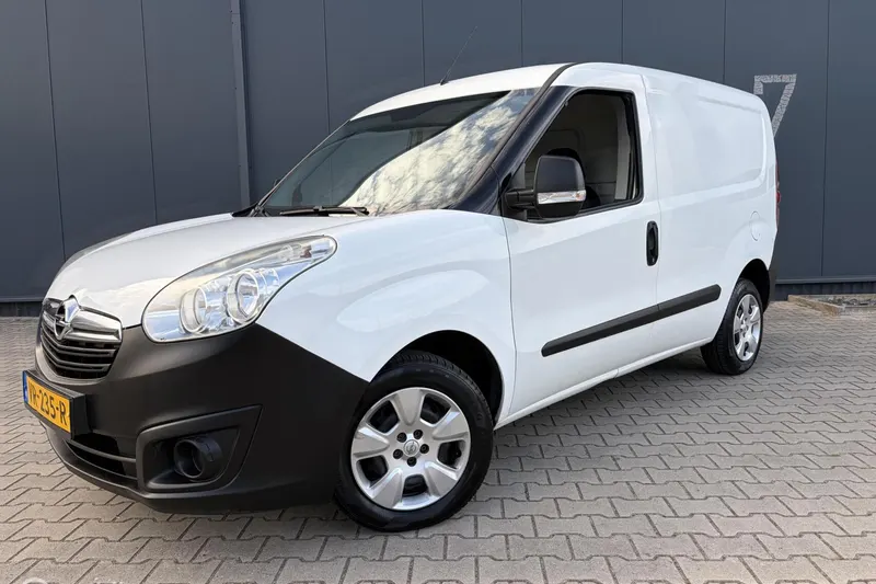 Opel Combo (2015)
