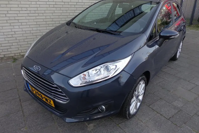 Ford Fiesta (2013)