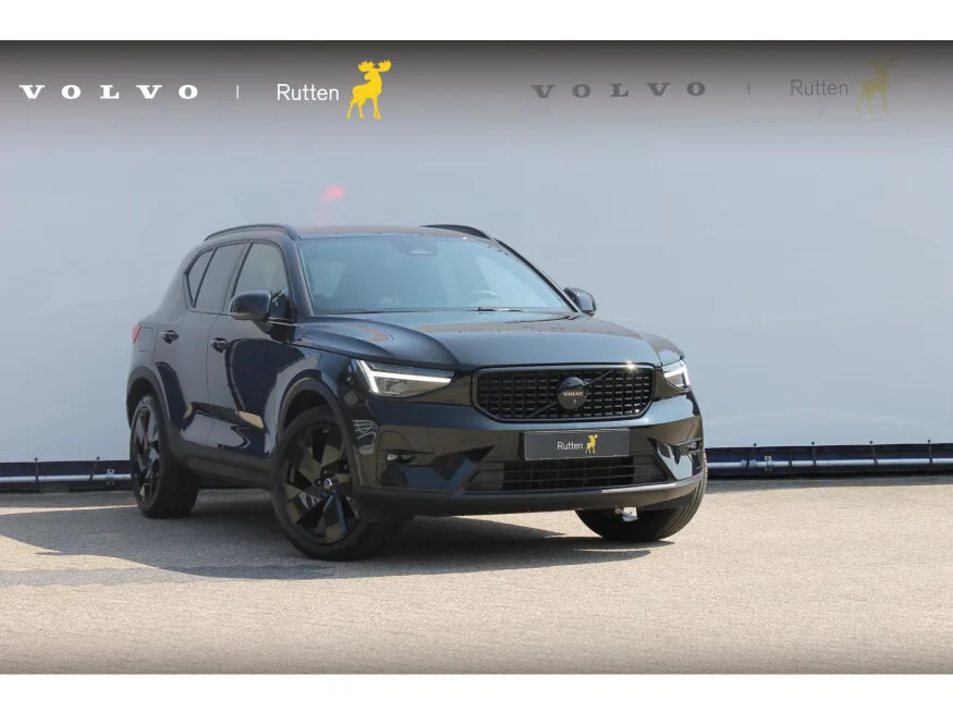 Volvo XC40 (2025) — foto 1