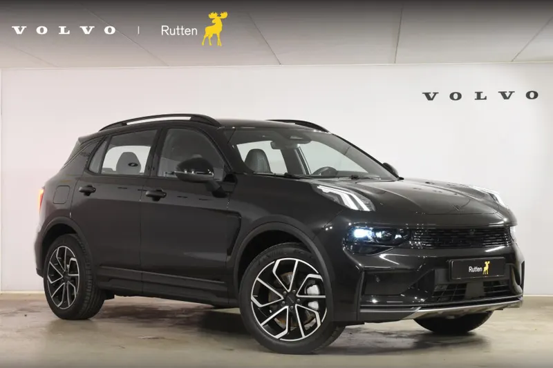 Lynk & Co 01 (2025)